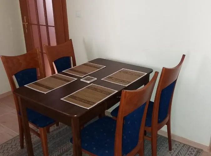 شقة U Marianske Kaple